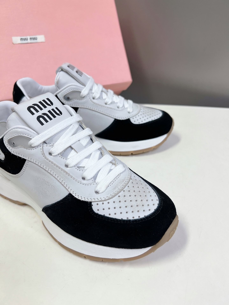 Miu Miu Casual Shoes